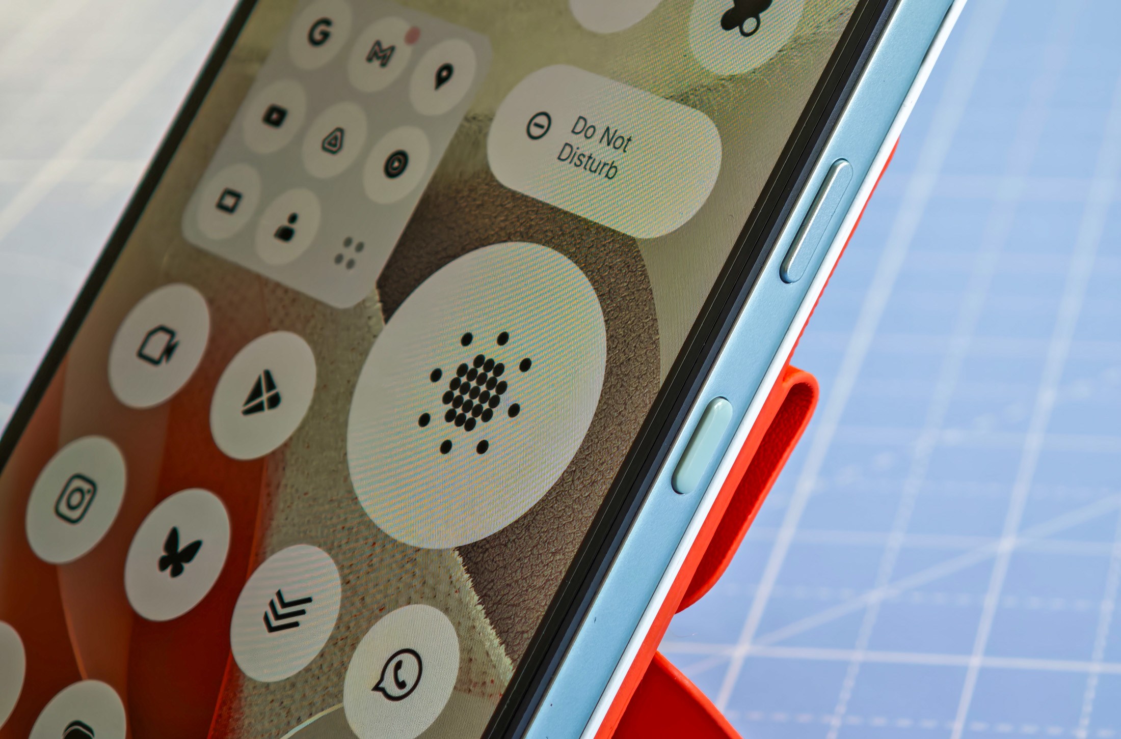 زر المساحة الأساسية المخصصة لـ CMF Phone 2 Pro